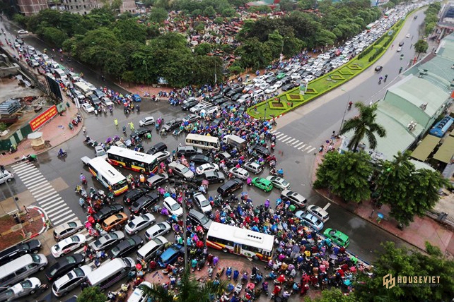 Thuê mặt bằng kinh doanh ở giao lộ dễ khiến cửa hàng làm ăn thua lỗ. Ảnh minh họa