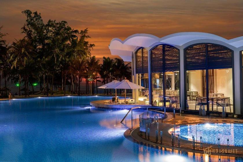 Tiện ích nội khu tại Charm Hồ Tràm Resorts & Spa