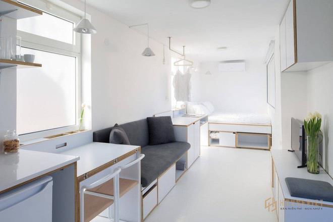 Không gian thiết kế nội thất chung cư mini 15m2 được lựa chọn gam màu trắng tinh khôi, đủ để khi ánh sáng tràn ngập, căn hộ nhỏ dường như rộng rãi hơn.