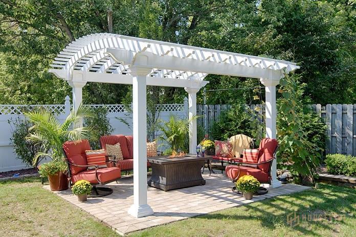 Ảnh 8: Một mẫu hiên thể hiện được sự thanh nhã của phong cách pergola là gì
