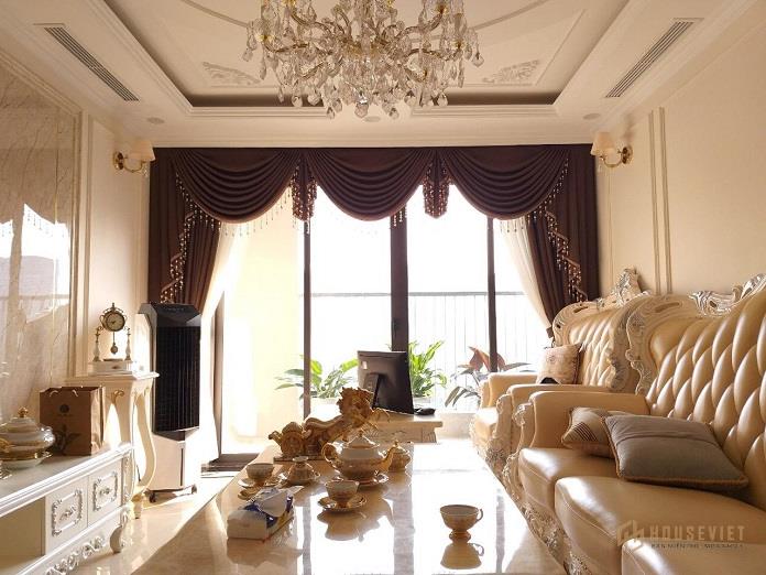 Cửa sổ nhà biệt thự