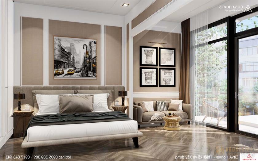 Phòng khách có ban công rộng đón ánh sáng tự nhiên.