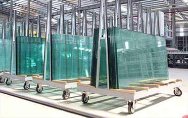 Báo giá thi công kính cường lực 10mm mới nhất 2022