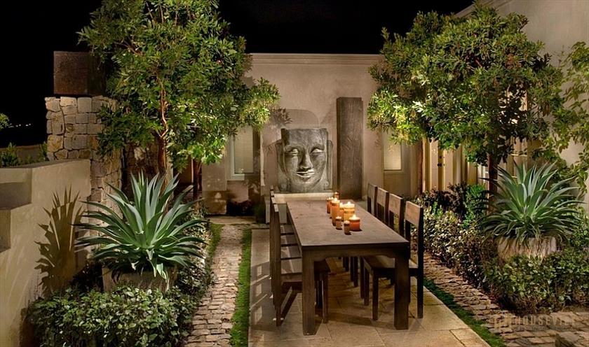 Thiet ke nha hang dep theo phong cach dong ho