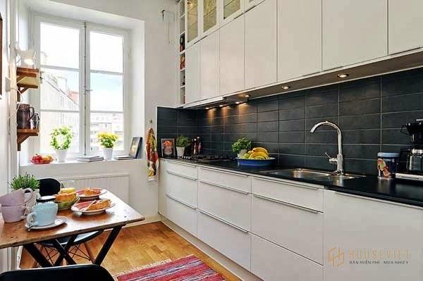 trang trí bếp cấp 4 tận dụng ánh sáng