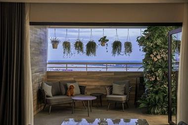 Penthouse rộng rãi, “chuẩn” thời thượng, ai cũng phải xiêu lòng bởi phong cách hiện đại và đẳng cấp.