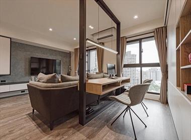 Mua một căn hộ chung cư cũ và mạnh dạn phá bỏ những bức tường, cặp đôi đã nhận được kết quả khiến ai cũng phải ngưỡng mộ