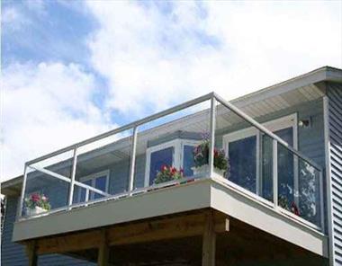 Tổng hợp mẫu lan can ban công nhôm Xingfa ấn tượng nhất