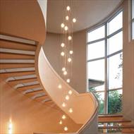 Cùng tham khảo mẫu đèn chùm thả cầu thang ấn tượng nhất