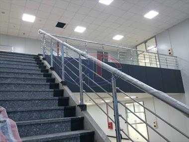 Một số mẫu lan can cầu thang inox đẹp nhất hiện nay