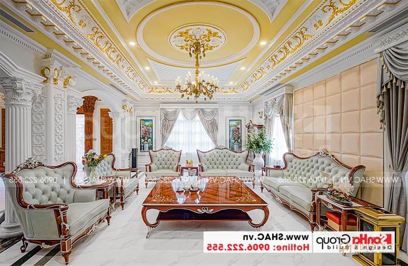Loạt ảnh thực tế biệt thự tân cổ điển sang trọng hàng chục tỷ đô khiến hàng triệu con tim thổn thức 32 Không gian phòng khách phong cách hoàng gia châu âu của biệt thự đẹp