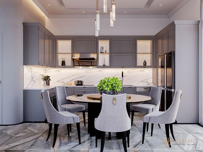 Các trang trí được chú trọng và tỉ mỉ khi thiết kế, trong việc lựa chọn màu sắc 