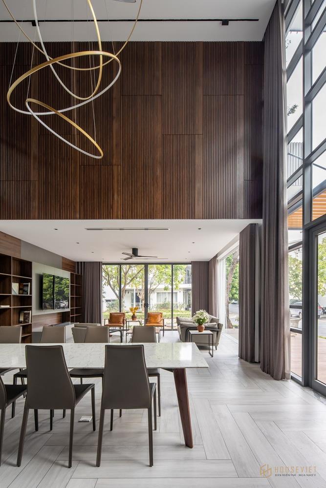 Nhà bếp với nội thất hiện đại