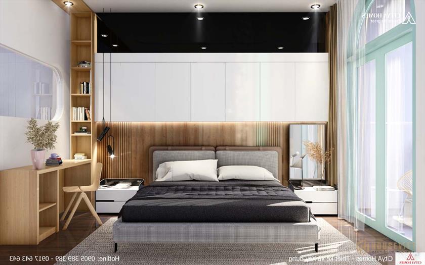 Phòng ngủ chính có ban công rộng rãi