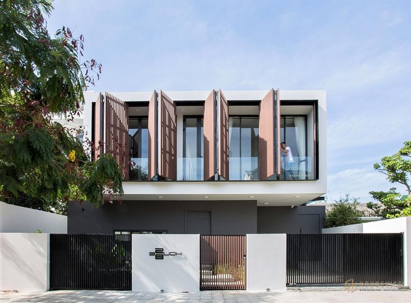 Chiều cao tường rào phù hợp: không vượt quá tầng 1 của ngôi nhà