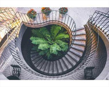 Top 8 mẫu cầu thang xoắn đẹp theo xu hướng mới nhất năm 2022