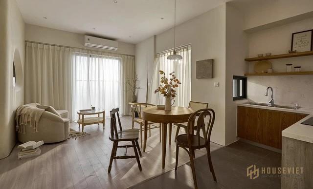 Căn hộ chưa đầy 60m2 ở Ecopark đã được biến tấu theo phong cách Wabi sabi của Nhật Bản khiến ai nhìn cũng mê.