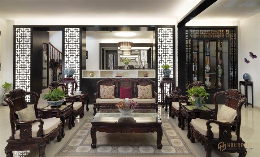 Phòng khách sang trọng được thiết kế theo phong cách Á Đông