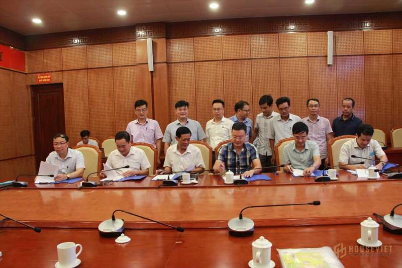 TX Quảng Yên bàn giao mặt bằng sạch cho Dự án khu đô thị phức hợp Hạ Long Xanh