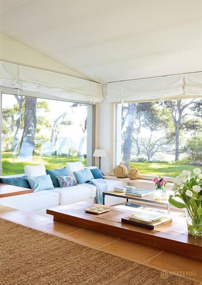 Thiết kế phòng khách không gian mở.  Hoàn toàn thoáng mát, thoải mái và gần gũi với thiên nhiên