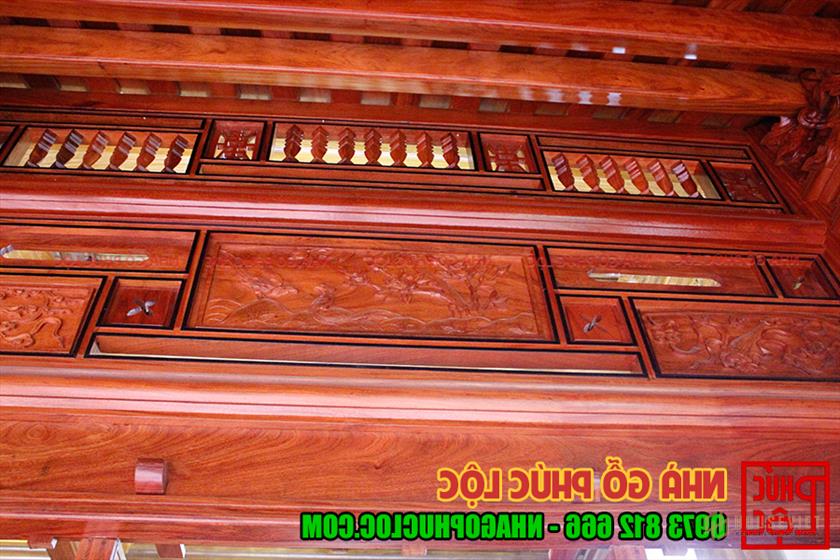 Cửa mở và thoáng mát