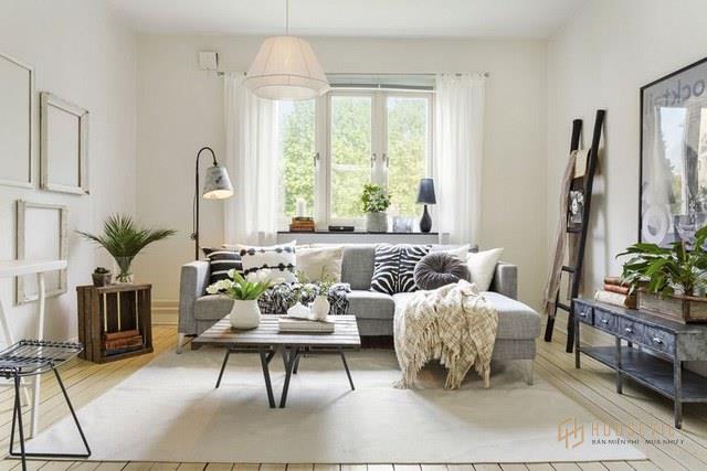 Phòng khách tuy nhỏ, không có nhiều đồ đạc nhưng rất tiện nghi