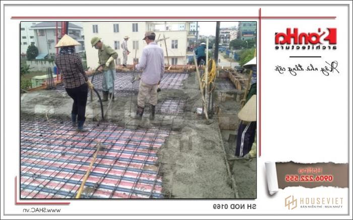 Thiết kế và thi công trọn gói nhà phố hiện đại 5 tầng tại Hải Phòng 15 Hình ảnh nhà ống 5 tầng hiện đại trong giai đoạn đầu xây dựng