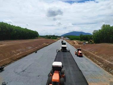 Cao tốc Dầu Giây - Phan Thiết đảm bảo tiến độ, khu vực nào hưởng lợi?