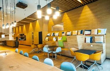 Tư vấn thiết kế văn phòng gọn nhẹ, tạo ấn tượng tốt với đối tác