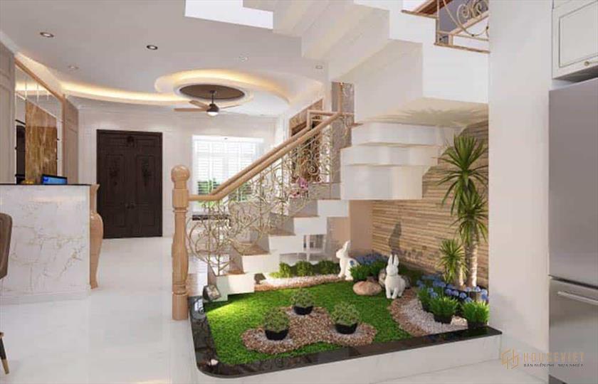 Tiểu cảnh ở lối lên cầu thang