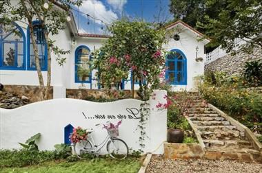 Rời thủ đô, chàng trai về quê xây "lâu đài" theo kiến trúc châu Âu tuyệt đẹp