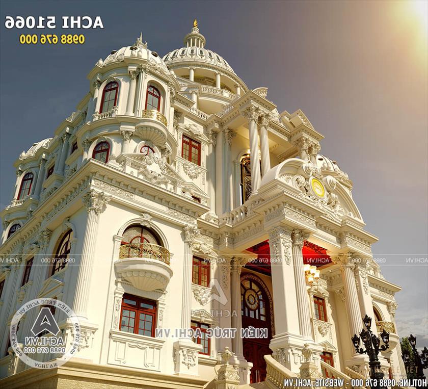 Cận cảnh những đường nét hoa văn cầu kỳ, phức tạp và công phu của ngôi biệt thự siêu khổng lồ