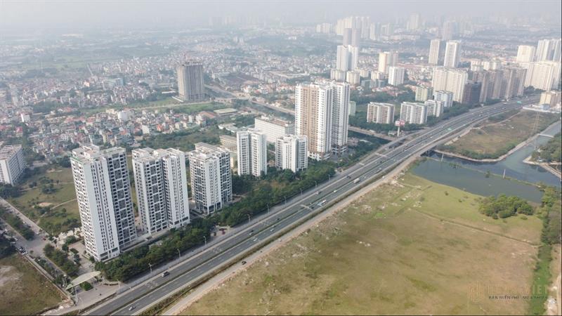 Chuyên gia phong thủy dự báo thị trường bất động sản 2022: Sẽ có hai đợt sóng, là cơ hội cho 'cá lớn'