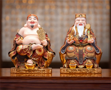 Có nên thay tượng Thần tài hay không?  Những lưu ý khi thờ thần tài