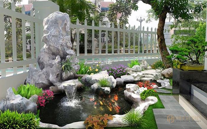 Thiết kế của bể cá làm tăng giá trị thẩm mỹ cho không gian ngoài trời