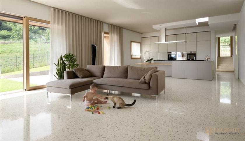 Terrazzo được tạo ra bằng cách ép thủy lực 2 thành phần vữa riêng biệt lại với nhau