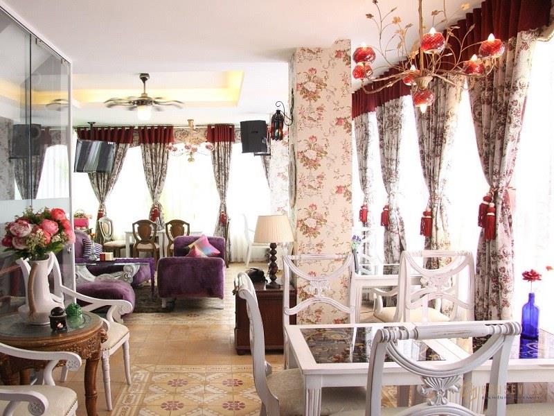 Ánh sáng là điểm mạnh của quán cafe cổ điển