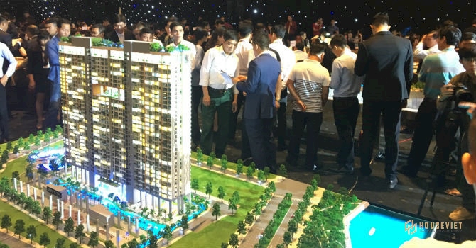Căn hộ hạng sang: Giá ngất ngưởng nhưng vẫn “nóng” tại vị trí đắc địa