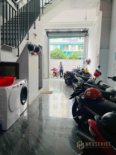Bán nhà Lũy Bán Bích, Tân Phú 48m2 5 tầng 4m8 x 11m, HXT 6m