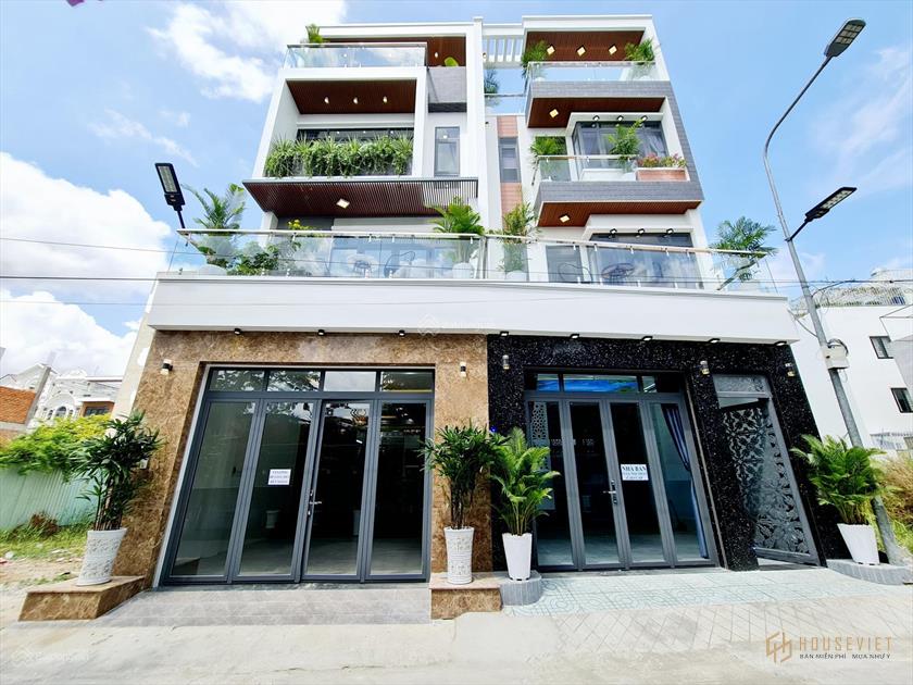 Biệt thự phố hiện đại Huỳnh Tấn Phát, đầy đủ nội thất, 5x16m giá tốt