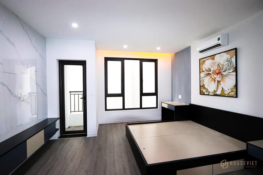 BÁN GẤP nhà Mỹ Đình 50m*4T, MT 5m, lô góc, oto tránh 10m, gần chợ giá