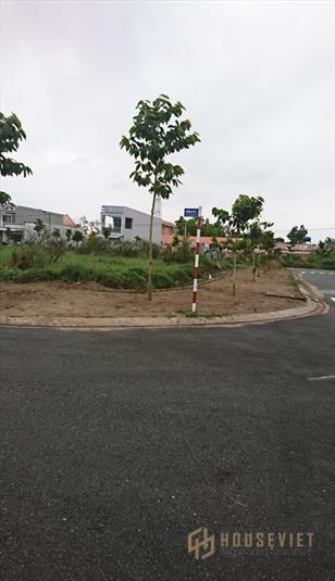 Nền Góc đối diện công viên - KDC Chợ sóc ven, Gò quao, tỉnh Kiên Giang