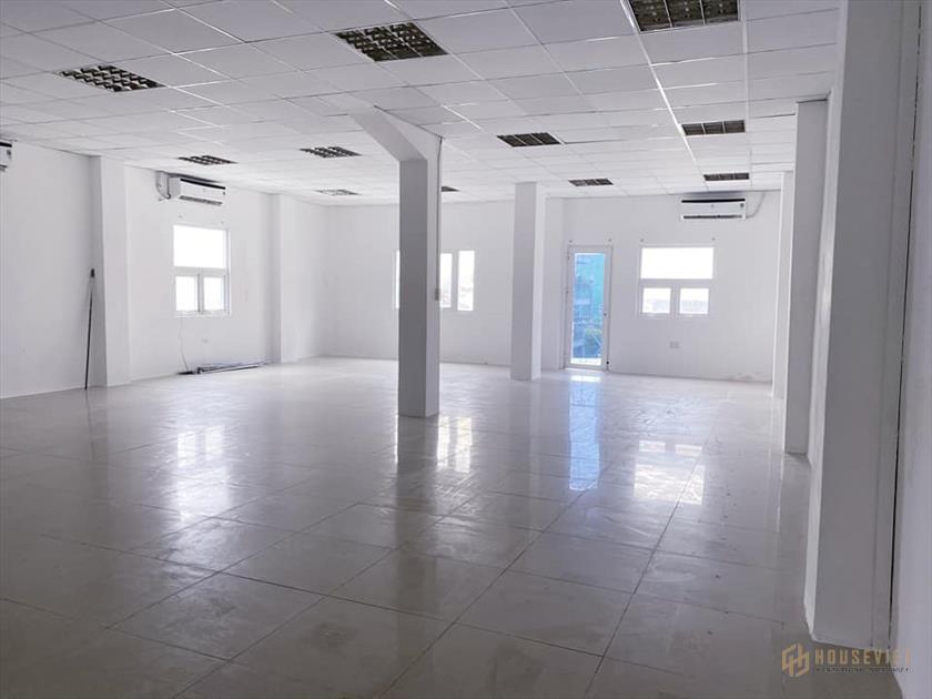 Văn phòng cho thuê 95m2 Võ Văn Tần, Quận 3