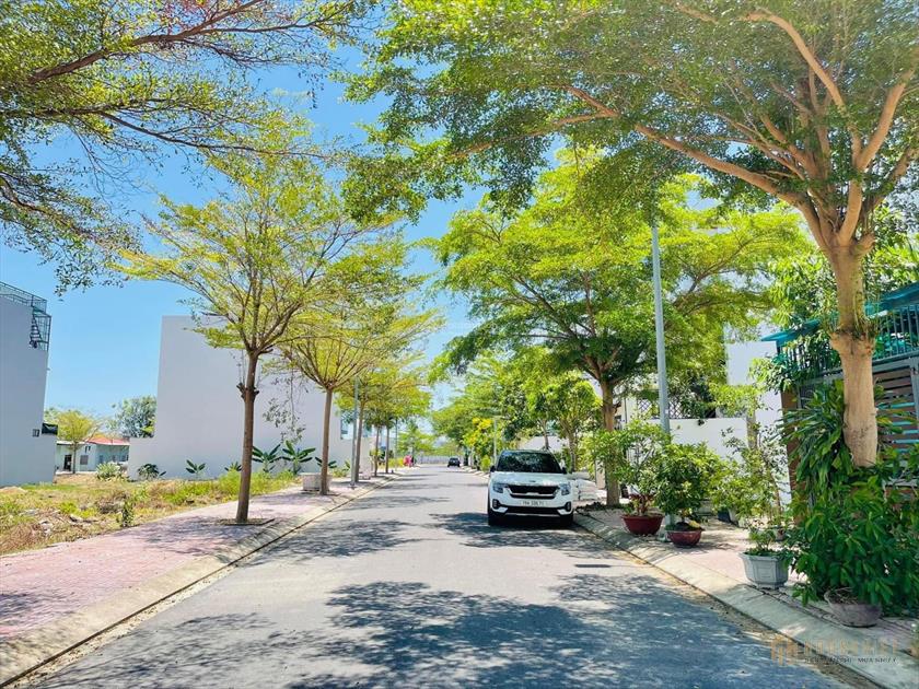 Lô đất đường thông Gói 5 Thái Hưng giá tốt chỉ 2.7 tỷ