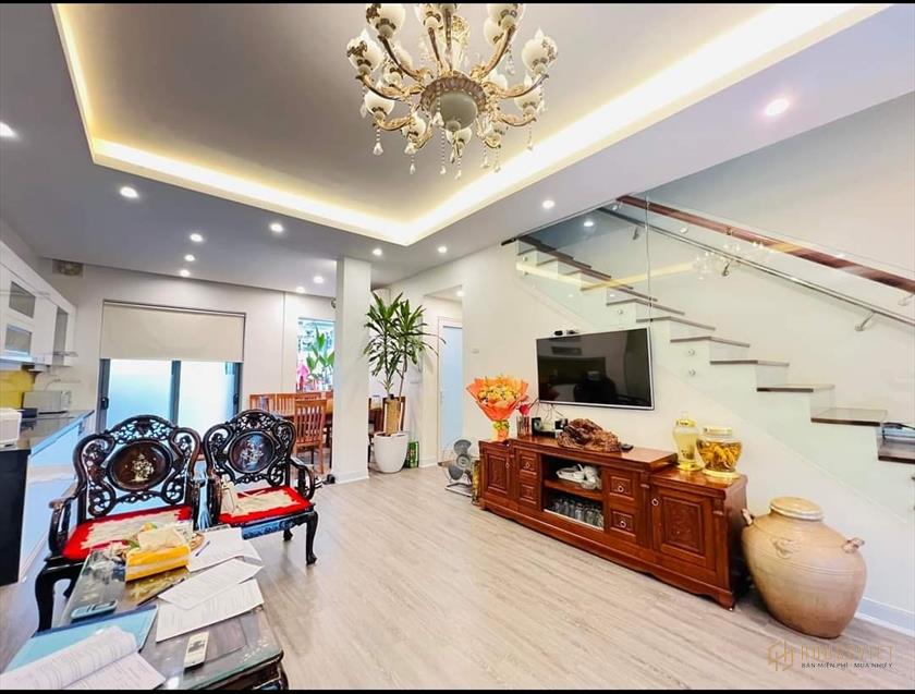 Gấp Gấp! Mặt phố Thái Hà 80m2 MT 5m 4 tầng 43 tỷ cho thuê đỉnh cao