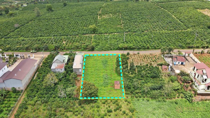 View hồ, nằm kề bên THCS Lộc An trung tâm BẢO LỘC mặt tiền QL20 700tr