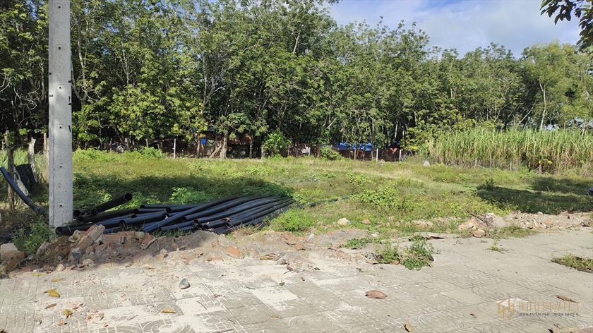 BÁN LỖ (20 X 50)M, THỔ CƯ, SAU LƯNG TTHC CHƠN THÀNH, GIÁ 590 TRIỆU, XD