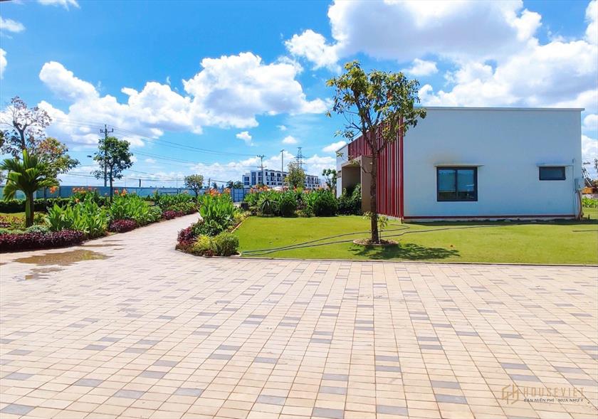Nhà phố, biệt thự ven sông 1 trệt 2 lầu giá chỉ 3,8 tỷ