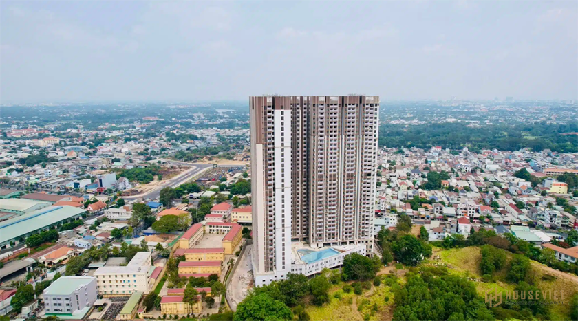 Bán căn hộ 2PN 2WC 68m2 gần Aeon Mall mặt tiền Nguyễn Văn Tiết
