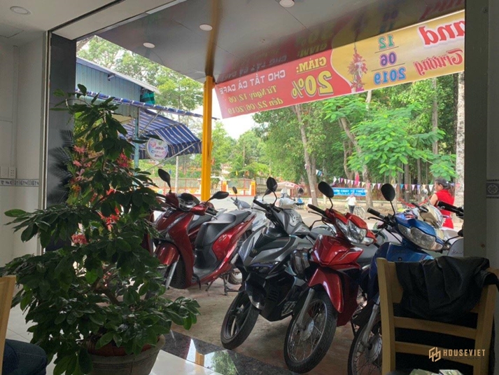 Bán mặt tiền đình phong phú quận 9 dt 5.1*22 hậu 8.2m bán nhanh 11 tỷ